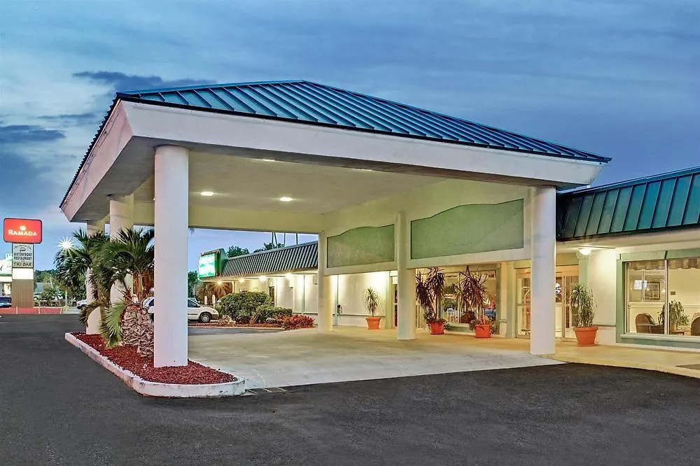 Ramada By Wyndham Sarasota Waterfront Otel ABD