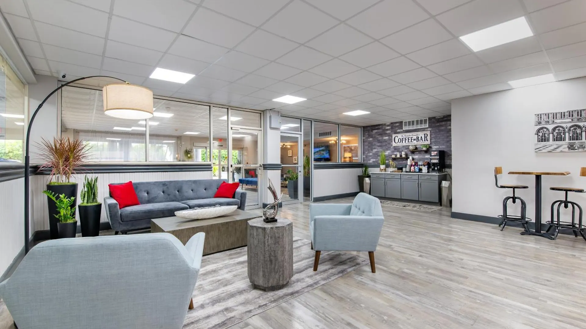 Ramada By Wyndham Sarasota Waterfront Otel 2*,