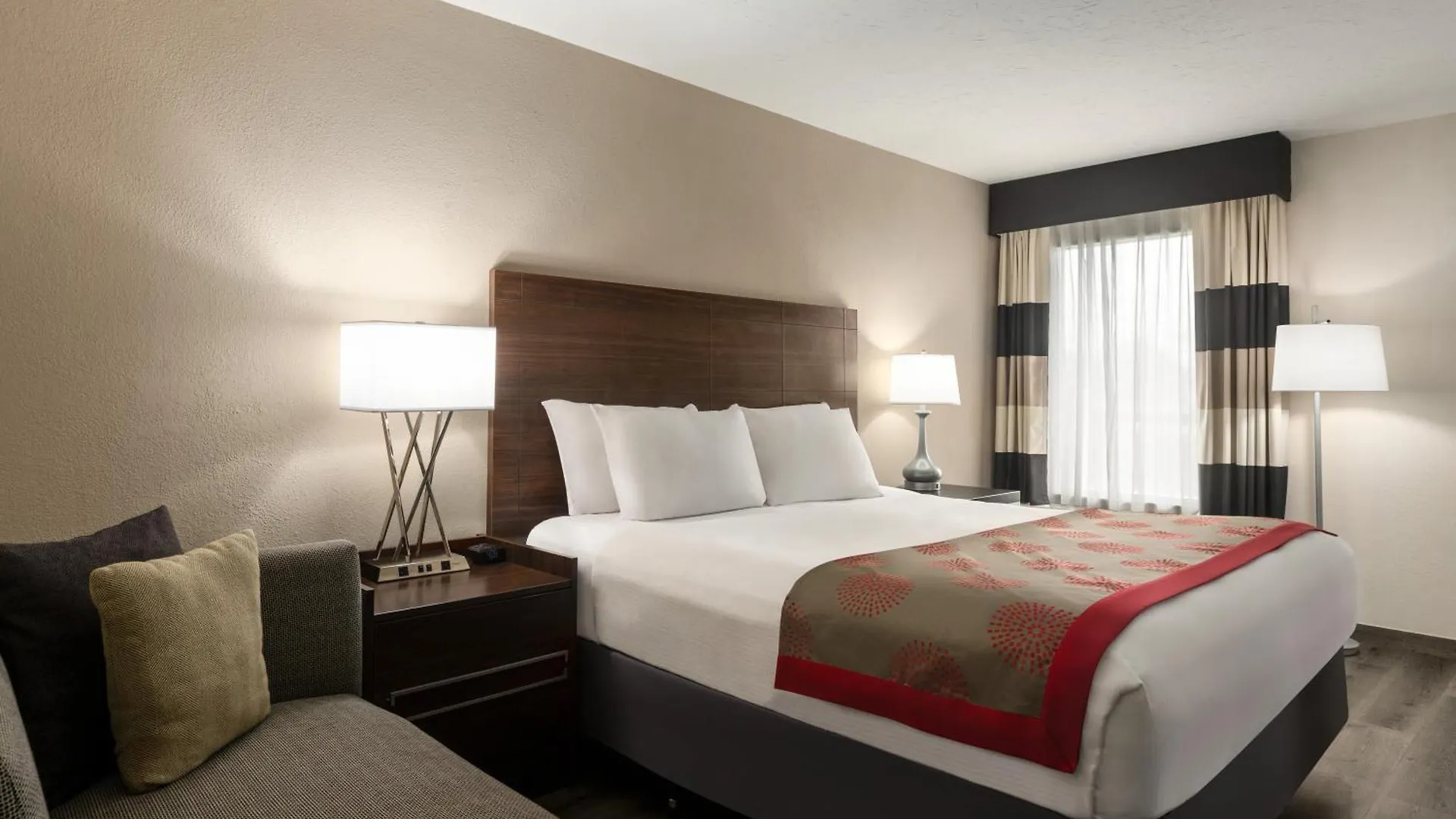 Ramada By Wyndham Sarasota Waterfront Hotel South Bradenton